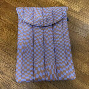 Baggu Checkered Puffy Laptop Sleeve